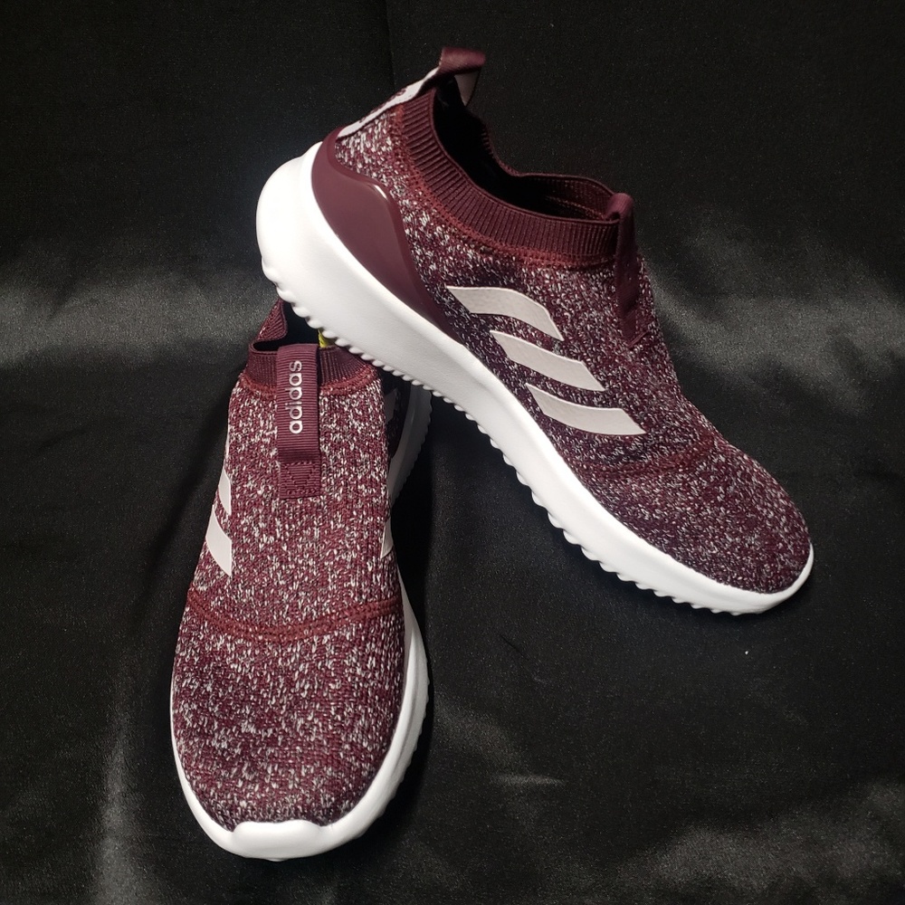 ((SOLD)) NWOT Women's ULTIMAFUSION SHOES - Picture 1 of 8